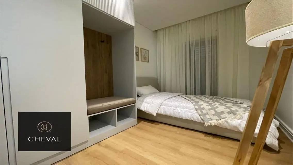 Luxury 3 Bedroom Apartment for Sale Near Key Attractions