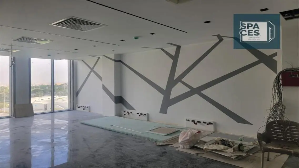 Office for Rent in Prime Location 96