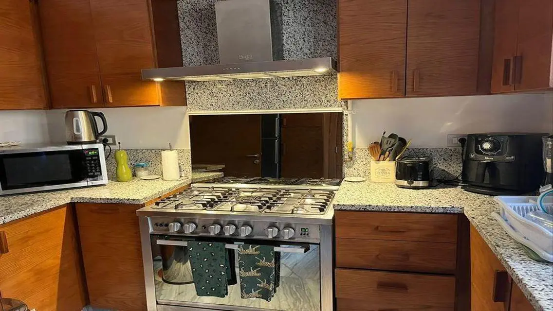 Charming 3 Bedroom Apartment for Sale in a Prime Location