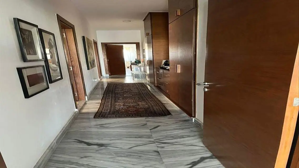 Charming 3 Bedroom Apartment for Sale in a Prime Location