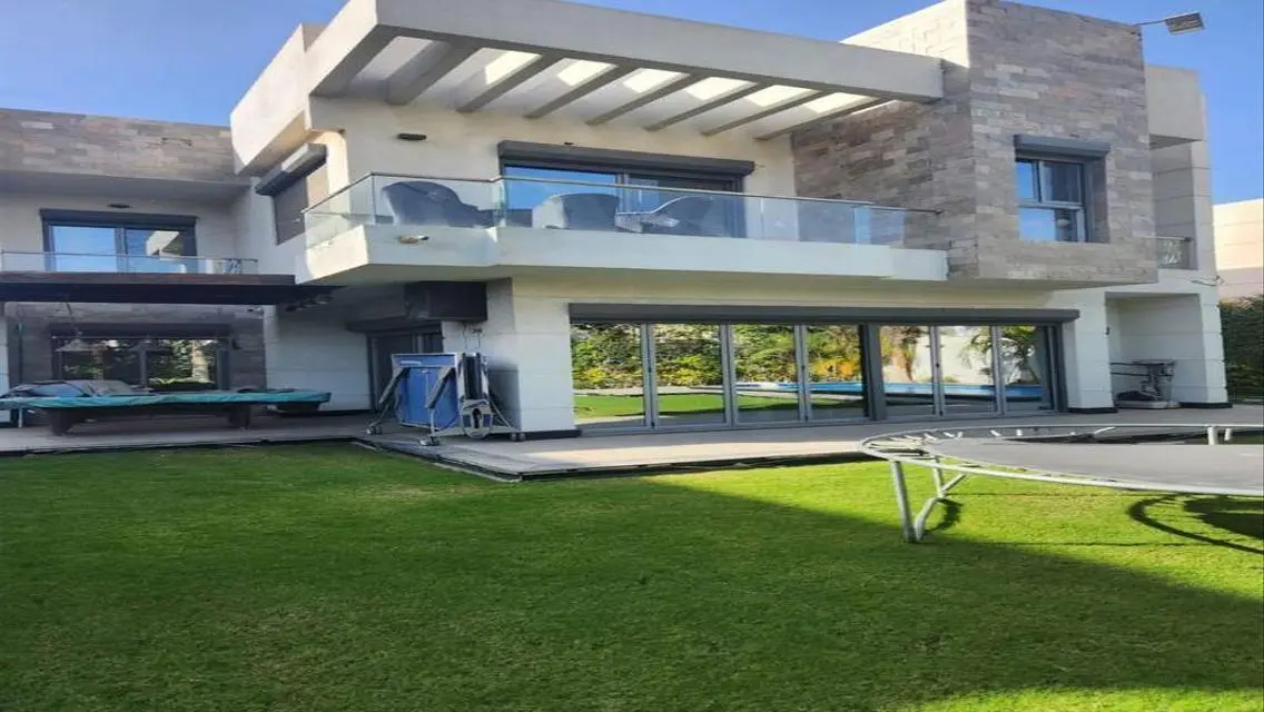 Luxury Home with Private Garden and Shared Pool
