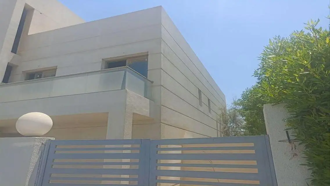 Luxury Home with Private Garden and Shared Pool