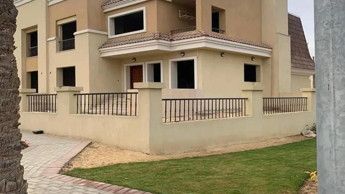 Luxury Villa for 41380004 EGP with Private Garden and Pool