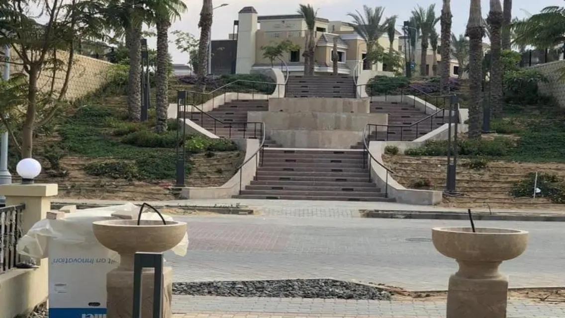 Luxury Villa for 41380004 EGP with Private Garden and Pool