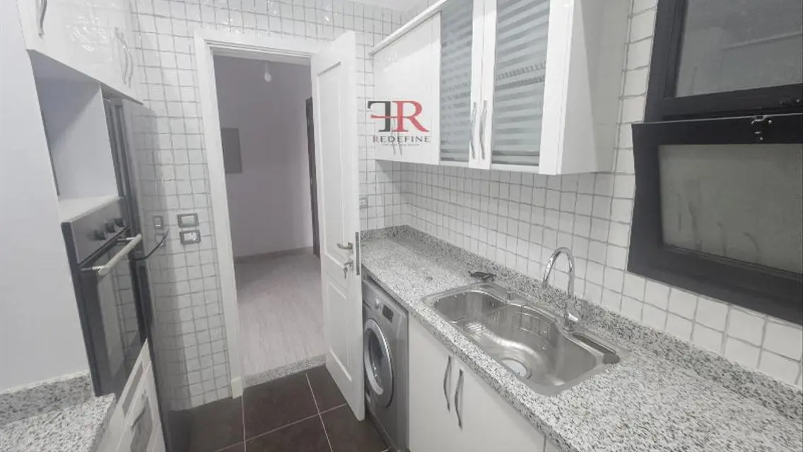 Luxury Apartment with Spacious Layout in AUC