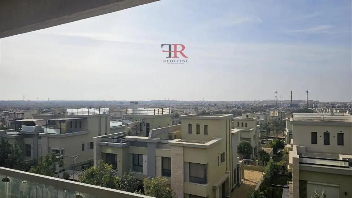 Luxury Apartment with Spacious Layout in AUC