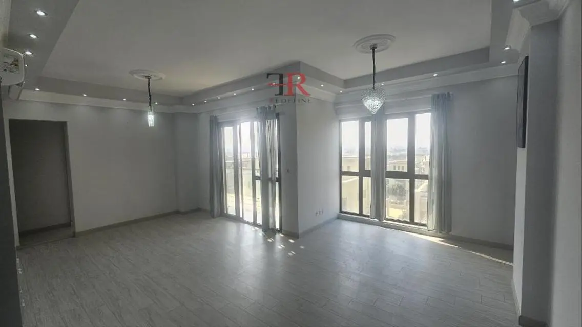 Luxury Apartment with Spacious Layout in AUC
