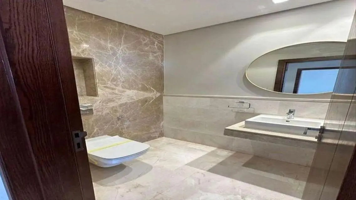 Luxury Villa for Sale with Amazing Features