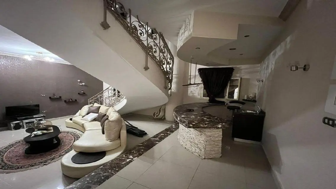 Furnished Duplex for Rent in South of the Academy