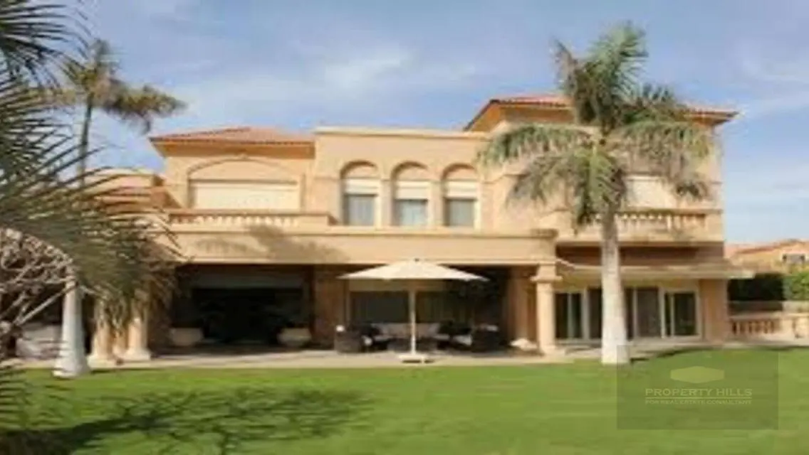 Luxury Villa for Sale with Private Pool and Garden