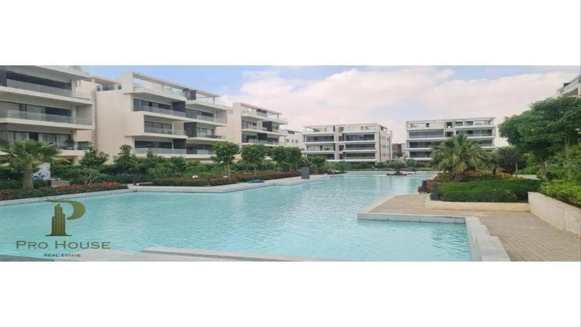 Luxury Apartment with Lake View at Lake View Residence