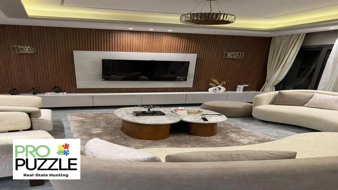 Apartment for Rent in East Town - 191 sqm