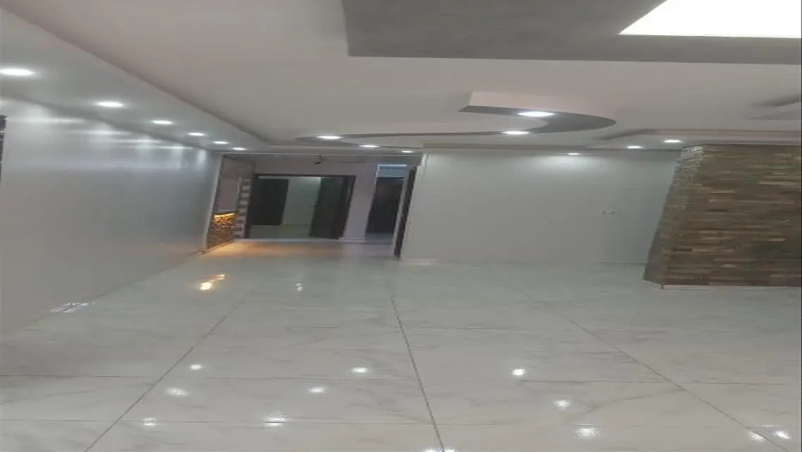 Unique Investment Opportunity in 200 sqm House