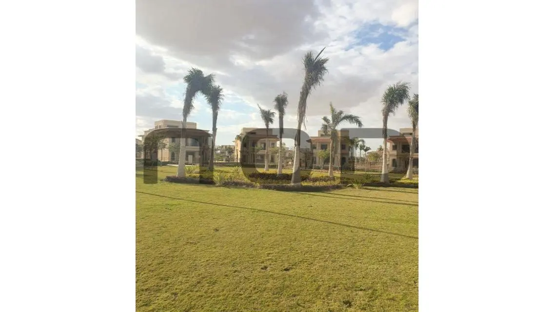 Luxury Apartment for Sale in Dubai at 32,500,000