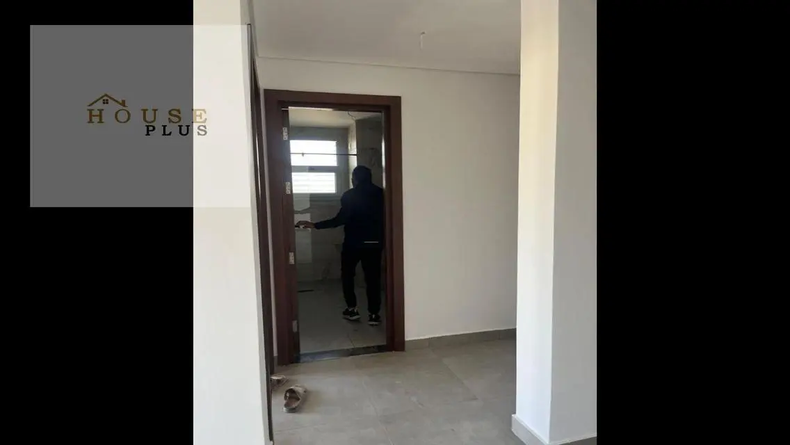 Stylish Apartment for Sale 90-24 with Stunning Views