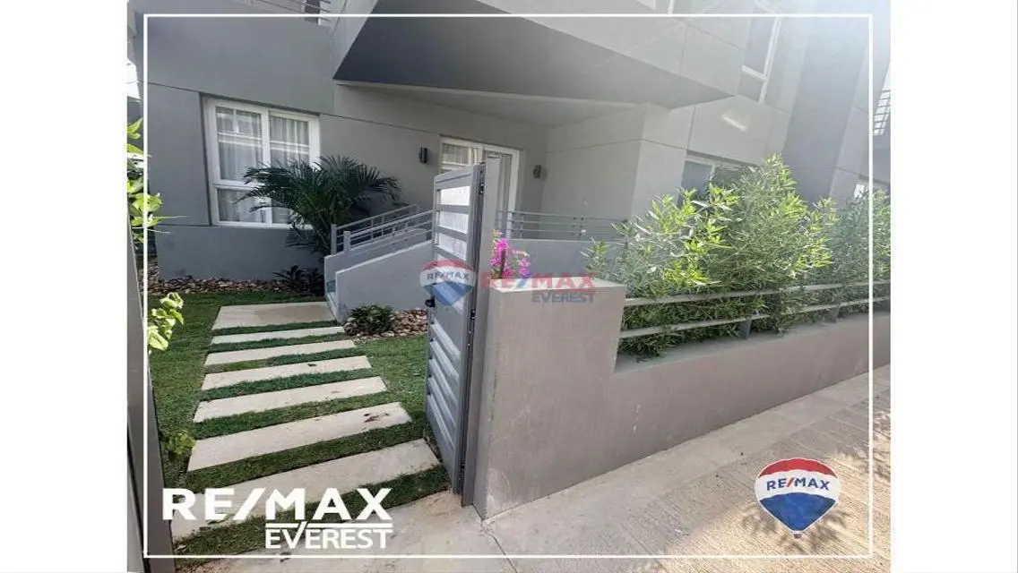 Luxury Apartment with Private Garden in Prime Location