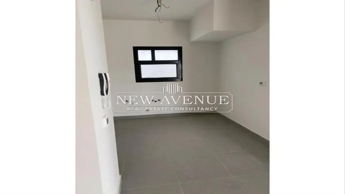 Luxury Apartment with Private Garden and Children's Pool