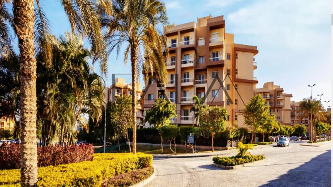 Luxury Villa for Sale - 840 sqm in the Heart of the City