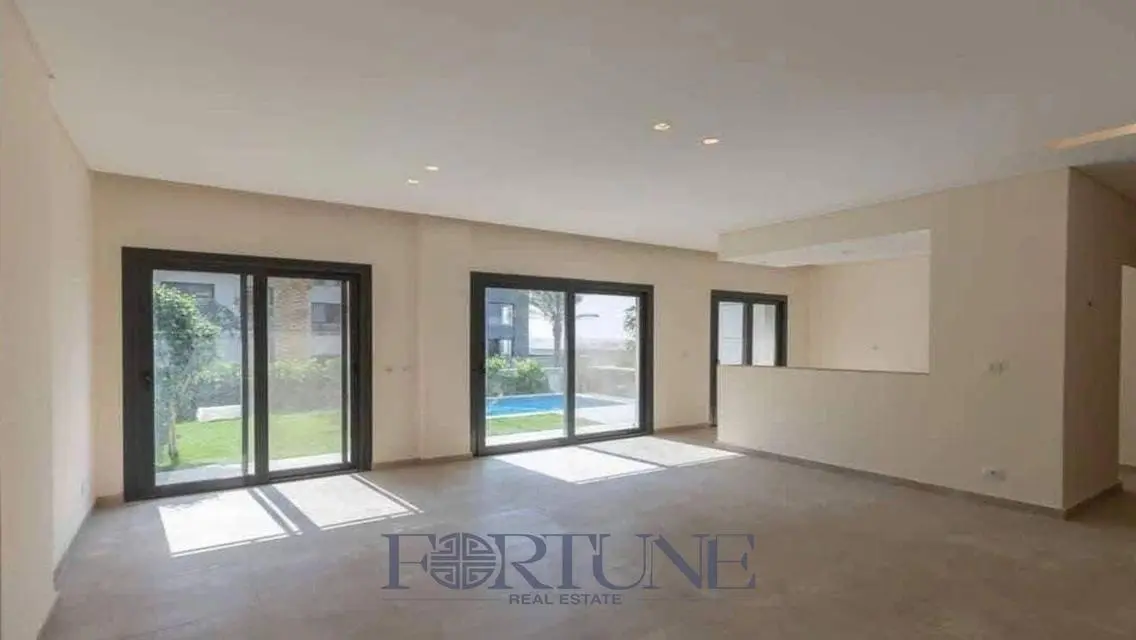 Stunning 205sqm Apartment with Breathtaking Views