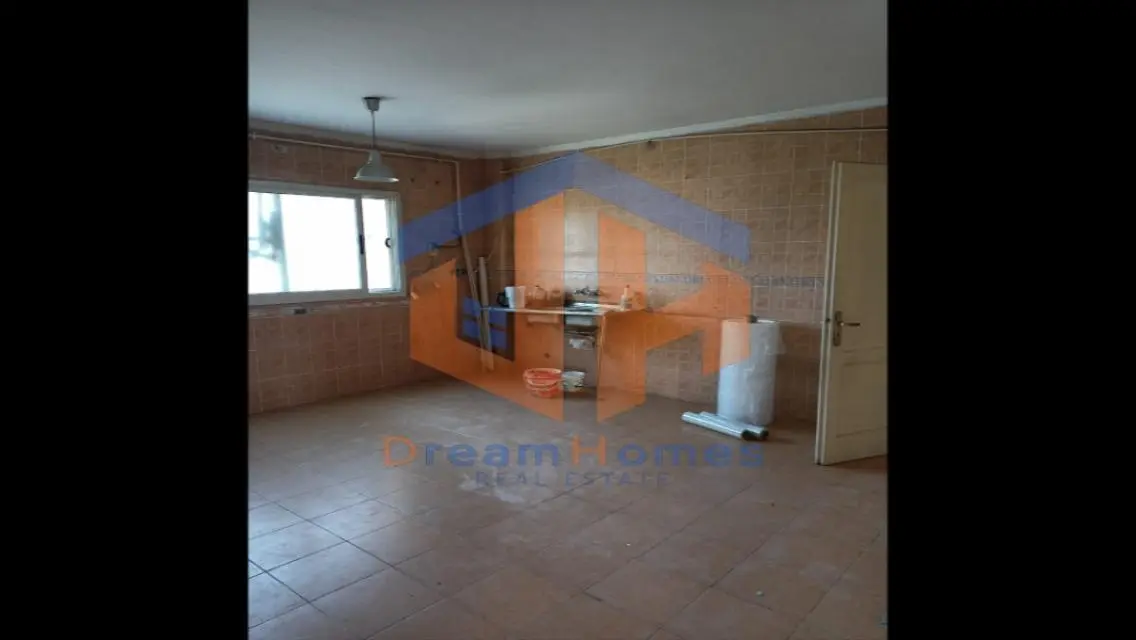 Stunning 200m Villa in B12