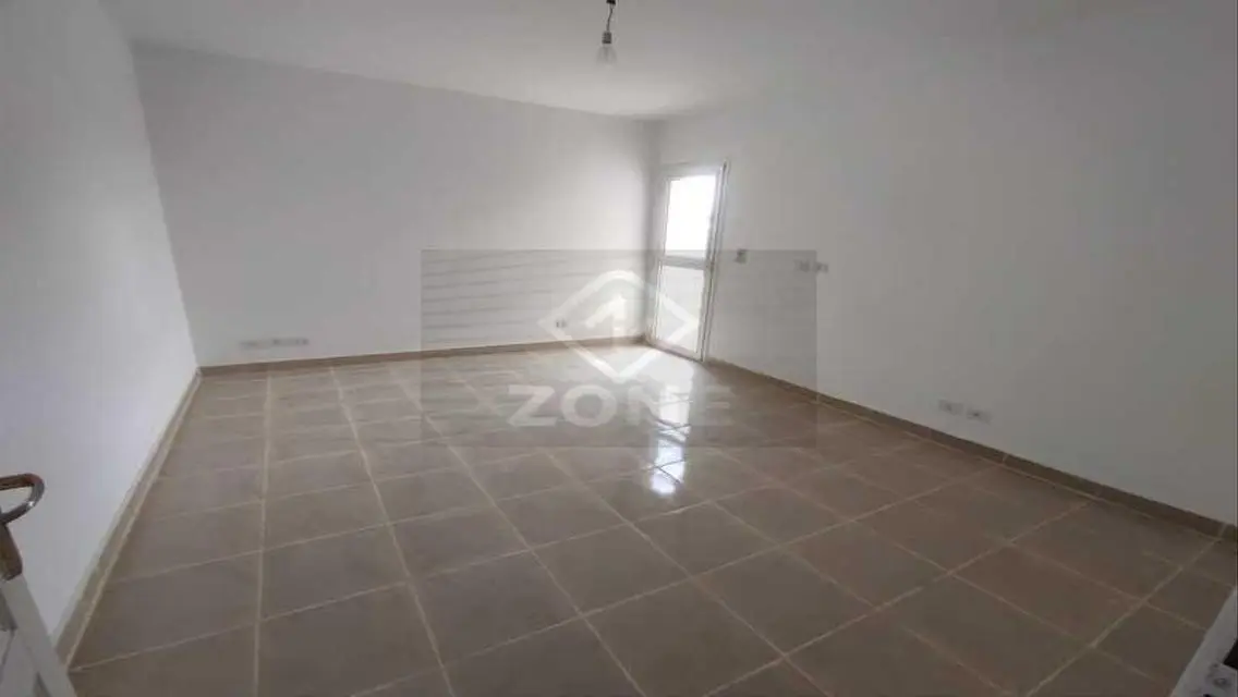 Office for Rent in Bank Complex - Madinaty