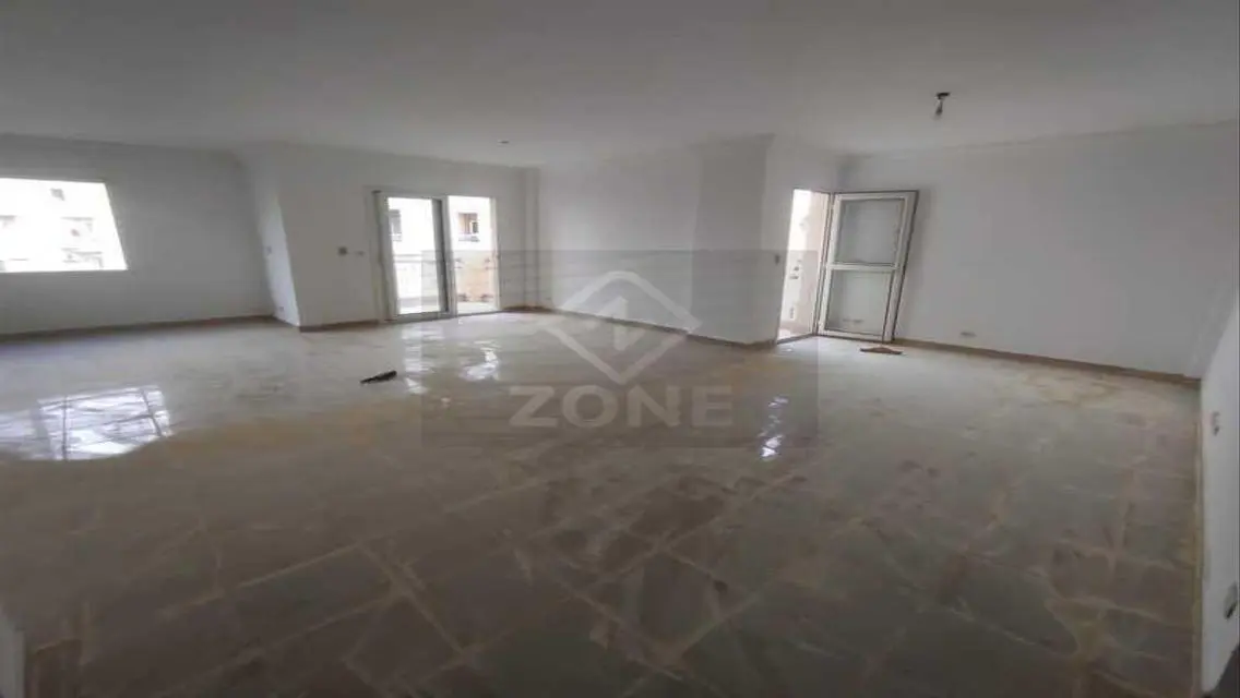 Office for Rent in Bank Complex - Madinaty