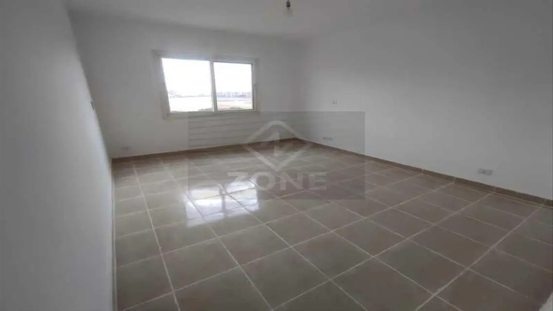 Office for Rent in Bank Complex - Madinaty