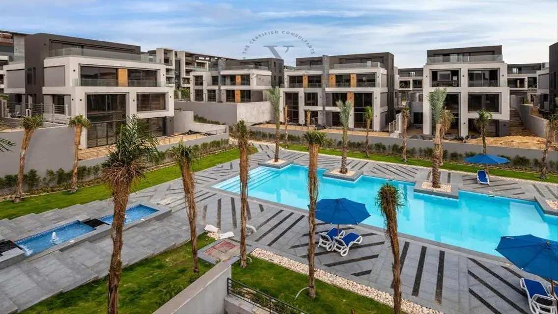 Luxury 3-Bedroom Apartment with Private Pool and Garden