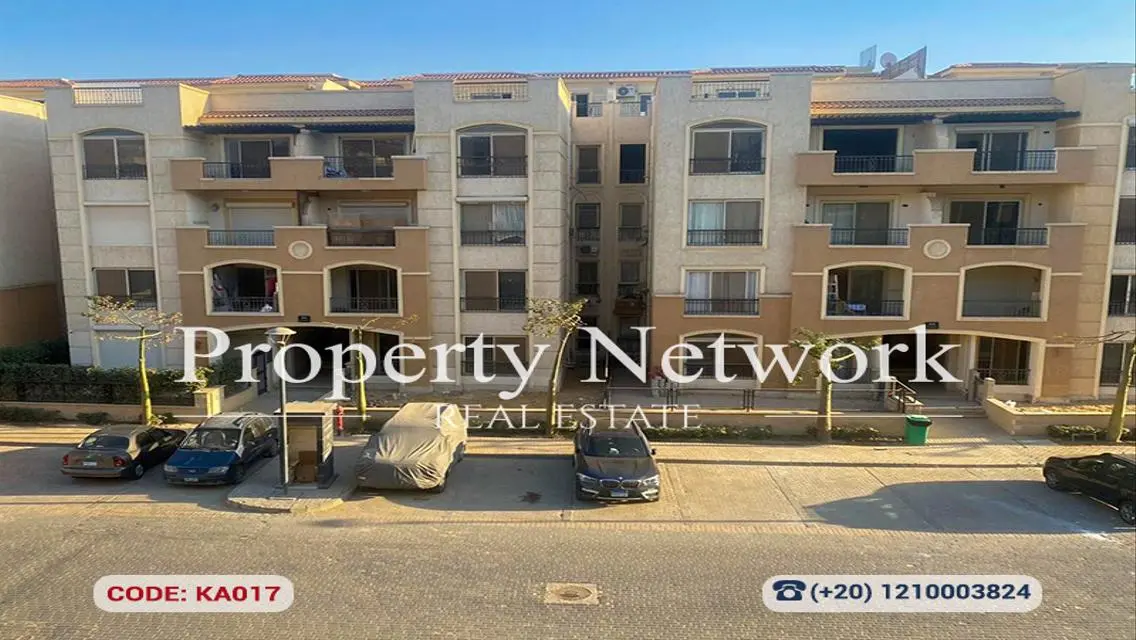 Luxury Apartment for Sale in PFKA017 - Spacious and Stylish