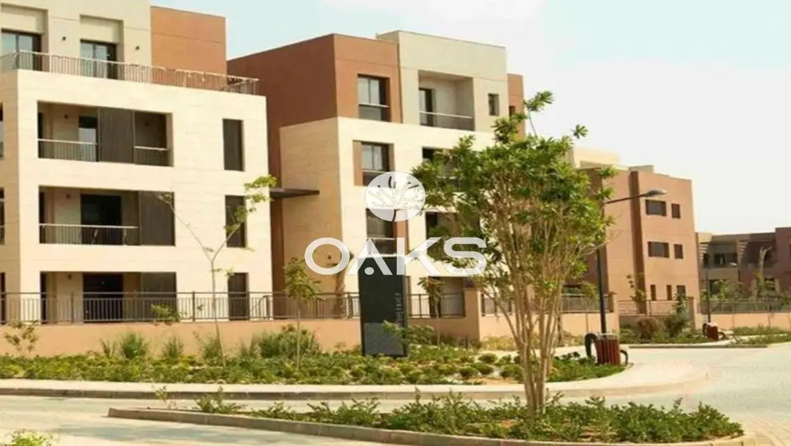فيلا فاخرة بمساحة واسعة وإطلالات رائعة للبيع