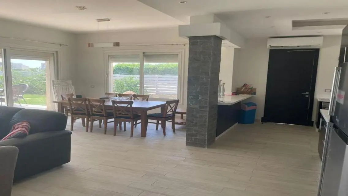 Exceptional Investment Opportunity - Prime Viewing Apartment for Sale