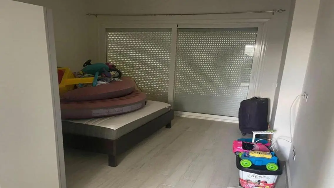 Exceptional Investment Opportunity - Prime Viewing Apartment for Sale