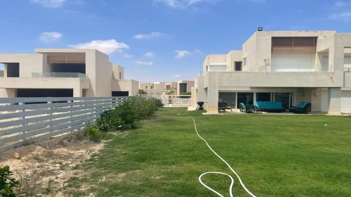 Exceptional Investment Opportunity - Prime Viewing Apartment for Sale