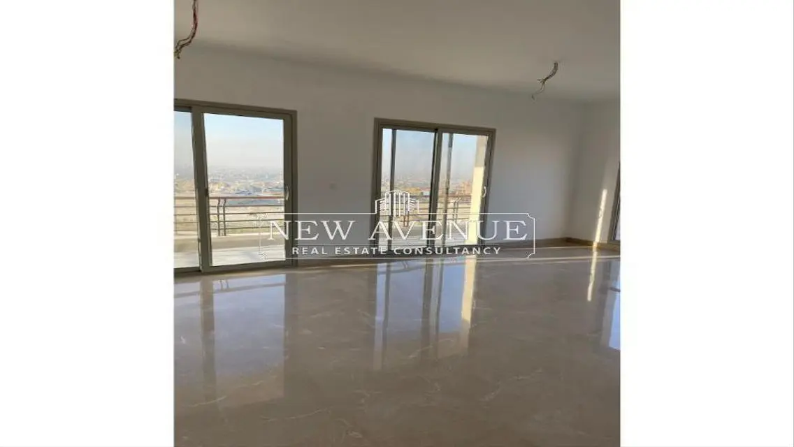 Luxury Apartment for Sale - 220m² in the Heart of the City