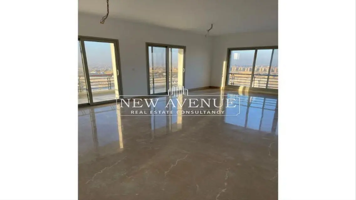 Luxury Apartment for Sale - 220m² in the Heart of the City