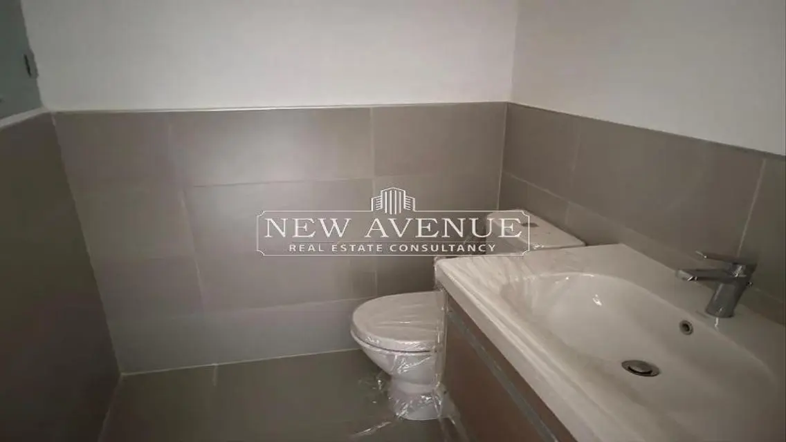 Luxury Apartment for Sale - 220m² in the Heart of the City