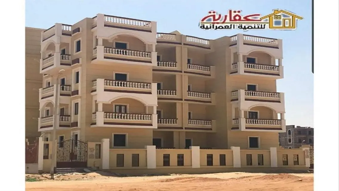 فيلا فاخرة بمساحة 13-81-3 متر للبيع