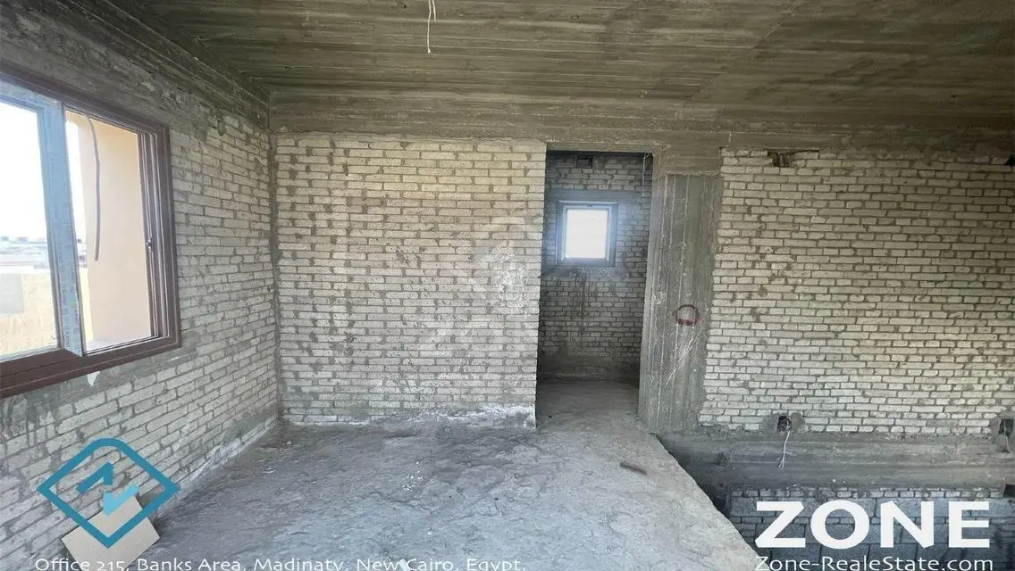 Luxury Apartment for Sale in Madinaty with Private Garden