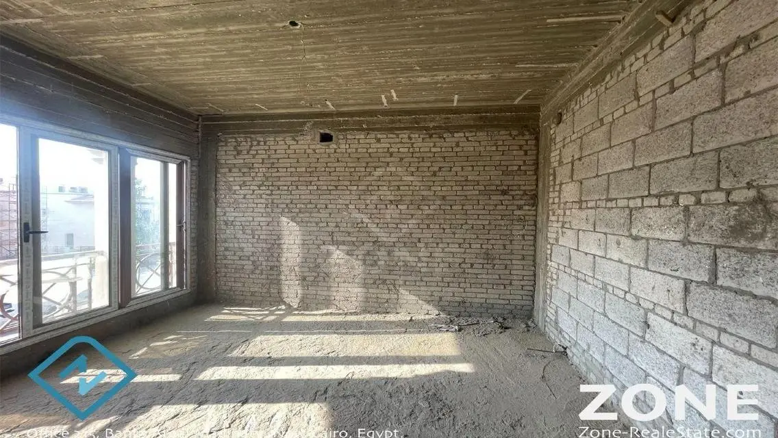 Luxury Apartment for Sale in Madinaty with Private Garden