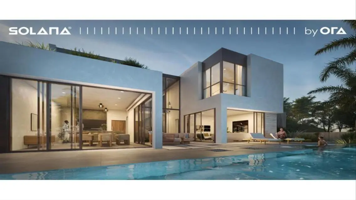Luxury Apartment in Solana with Ample Space