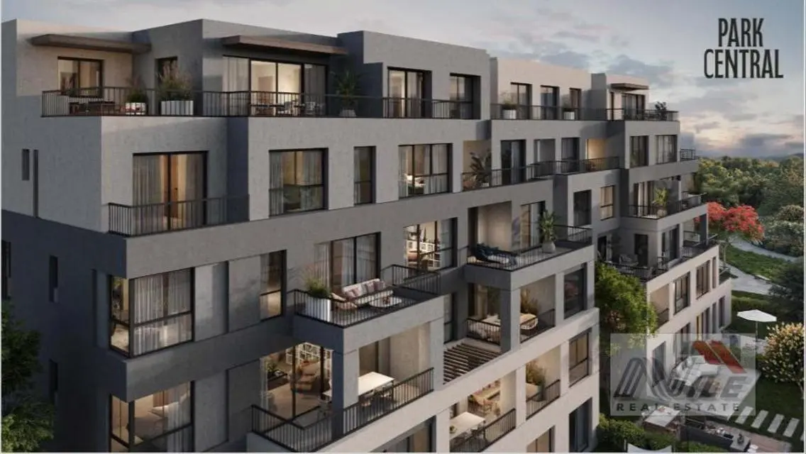 Luxury Apartment for Sale in Park Central