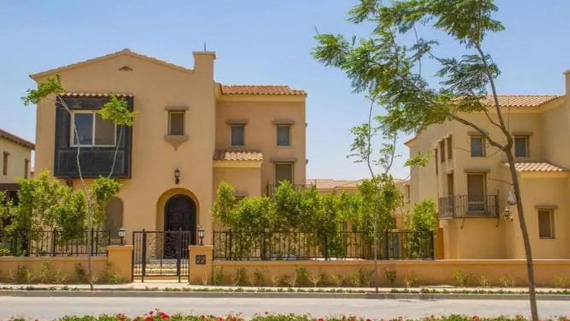 عقار مميز بمساحة 450 متر في أفضل المناطق