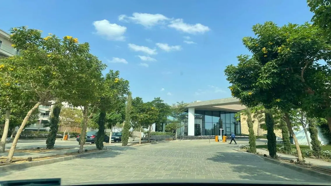 Luxury Apartment in Prime Location with Security Services