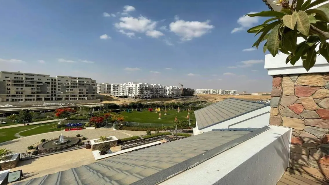 Luxury Apartment in Prime Location with Security Services