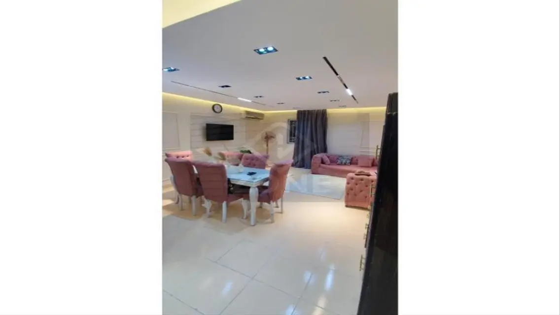 Stunning Apartment in B6 - 100 Square Meters