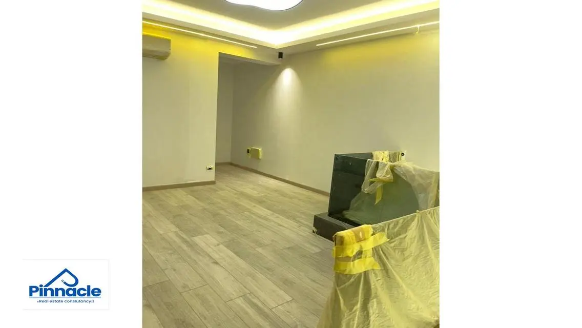 Luxury Apartment with Private Garden and Maid's Room