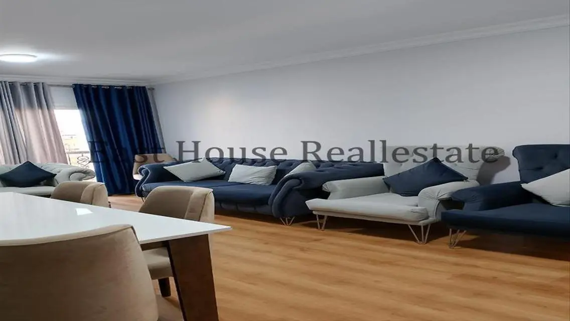 Luxury Apartment with Amazing Amenities in a Prime Location