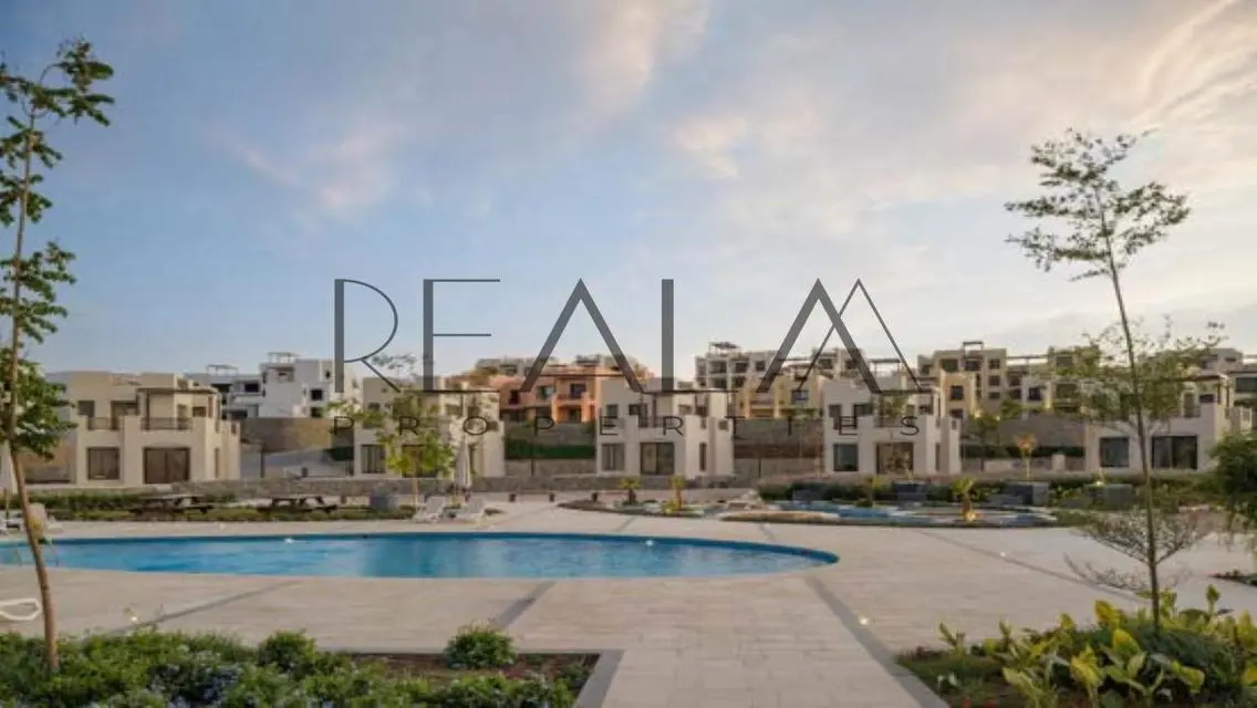 Luxury Villa for Sale with Spacious Area, Private Pool and Garden