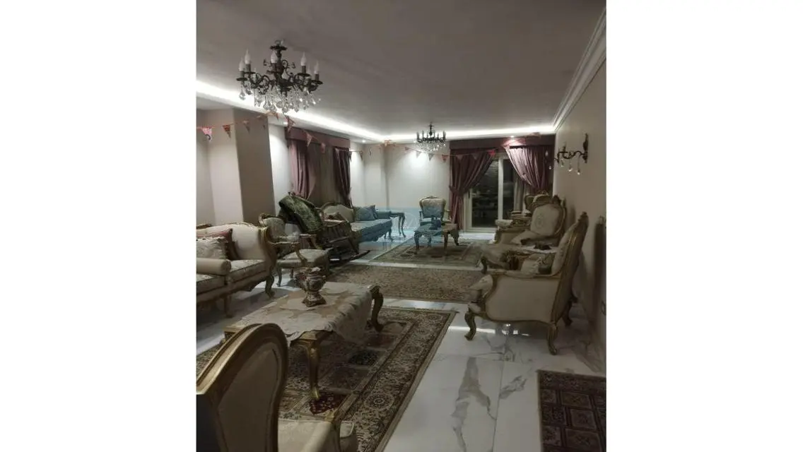Stunning Apartment with Balcony in Prime Location