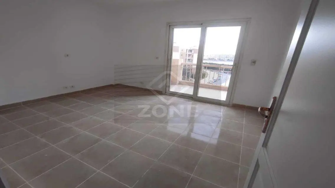 Office for Rent in Madinaty Banks Complex